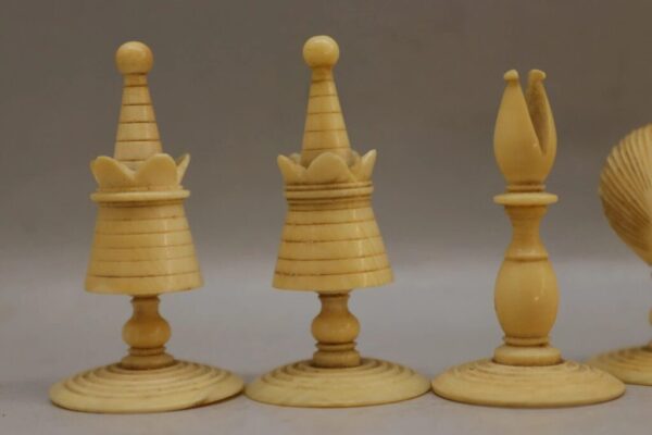Antique Barlecorn Carved Bone Chess Set - Early to Mid Victorian - Vintiques.co.uk